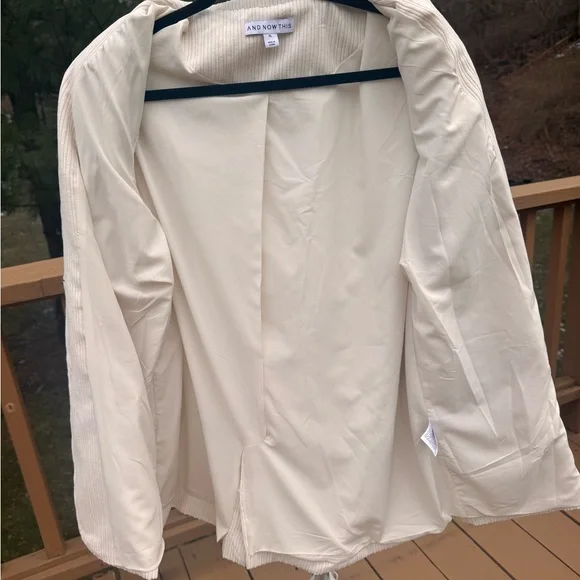 And Now This Women's Corduroy Cream Color 2 Button Blazer With Pockets Size XL - Picture 6 of 12
